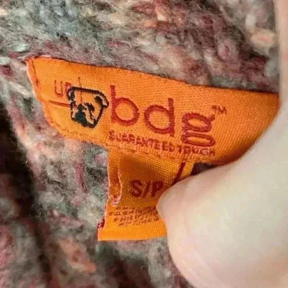 Bdg urban outfitters sweater size SP 40% wool - Picture 8 of 9